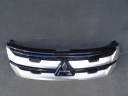 mitsubishi Outlander SPORT 2020- решетка радиатора