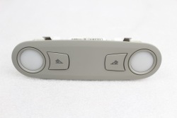 лампочка Обшивка потолка Audi OE 8T0947111A