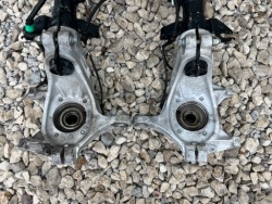 ALFA ROMEO GIULIETTA поворотный кулак, цапфа, амортизатор левый