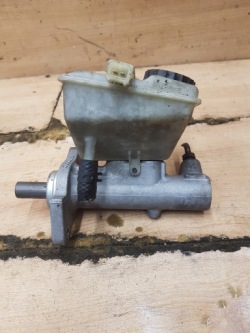 насос volvo S80 2.5 tdi