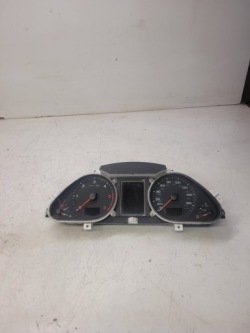 спидометр часы Audi A6 C6 3.0 tdi 4F0920981C