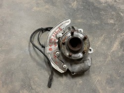 поворотный кулак LINCOLN TOWN CAR 3W13-3K171