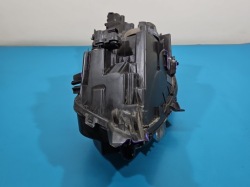 фара правая передняя peugeot 2008 II европа 9833036180 led