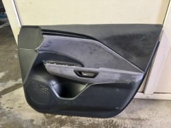 lexus LBX 2024 дверные карты правый передний передних 67611-X1011