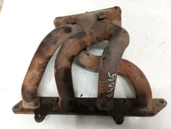 volvo V40 коллектор выпускной 2004 1.8л