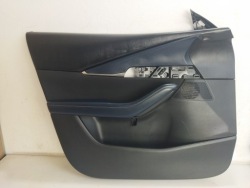mazda CX30 передний левый DGH96846Z