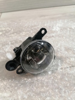 opel CORSA F правый ГАЛОГЕН 13497330