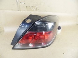 фонарь правый Сторона opel Astra H 2008 13252444