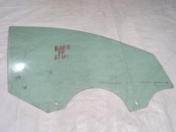 стекло боковое правое SKODA RAPID SPACEBACK 12-19 15r 5LA845202E
