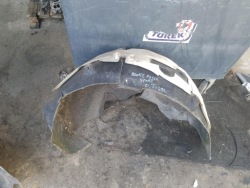 подкрылки задний правый Range Rover Sport III L494