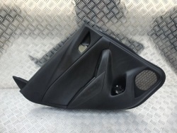 дверные карты левый зад mazda DK 15-