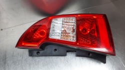 фонарь правый kia CARENS III 09R