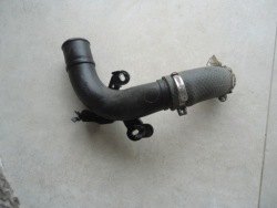 Dacia Duster 1.2TCE шланг труба Воздух 2015 год