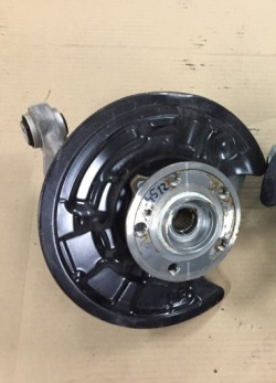 MERCEDES W176 W117 13-18 поворотный кулак, цапфа правая зад
