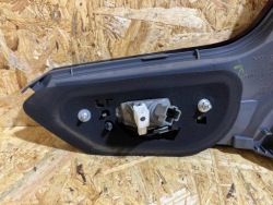 фонарь правый в крышке багажника Honda HRV II РЕСТАЙЛИНГ 18-21r оригинал европа