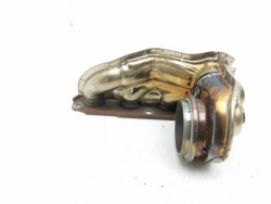 mazda CX-30 2023 коллектор выпускной