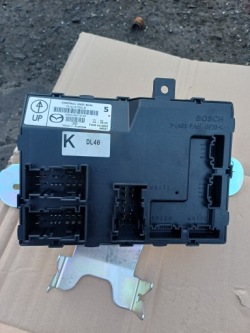 блок комфорта DL40-67560-B mazda 2 2009 год 1.3 управления ИСПРАВНЫЙ DL40