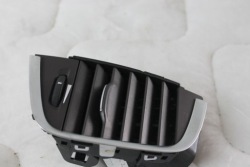 воздухозаборник жалюзи потока воздуха впуск консоли renault 687503374R ESPACE V