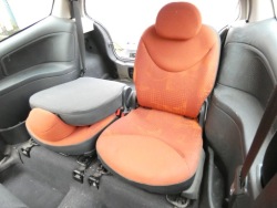 кресло левый задний CITROEN C2 02-09