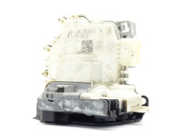 замок задний Audi A1 8X A4 B9 8X0839016C