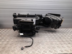 Audi A4 S4 B9 8W1820005C радиатор отопителя / комплект