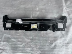 Audi A6 C8 универсал 4K9 задний ремень зад разборка 4K9813307