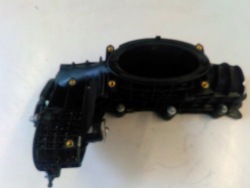 A6510900037 коллектор впускной MERCEDES w204 2,2cdi