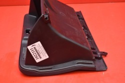 бардачок пассажира европа 55550-42030 TOYOTA 4 2 II 03-06