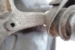 MERCEDES w209 поворотный кулак зад левая задняя подшипник w203