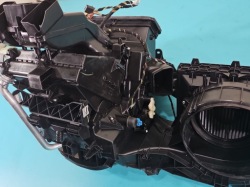 радиатор отопителя seat Leon III 12- 5Q1820005AM европа