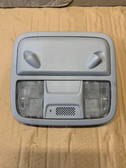 Honda CR-V III 07-11r лампочка Освещение внутренний