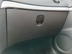 ALFA ROMEO 159 05-11 бардачок пассажира