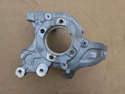 левый поворотный кулак рычаг подвески MASERATI GRECALE 00505356990 M182-LH-