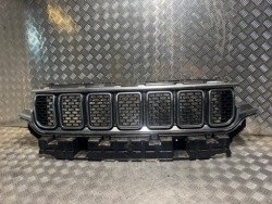 решетка радиатора передняя WAGONEER 22-24r