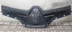 решетка радиатора renault CAPTUR