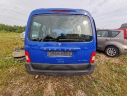 peugeot PARTNER шланг воды 2005 1.4л