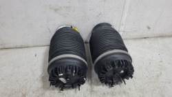 RAM IV 1500 РЕСТАЙЛИНГ 5.7 2009- подушка подвески зад 04877136AB