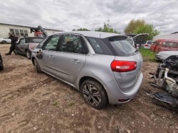 CITROEN C4 PICASSO форсунка 2016 1.6л 0445110566