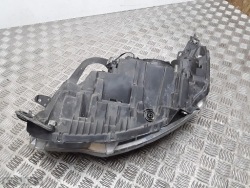 2008 CITROEN C5 передняя фара 9684845080