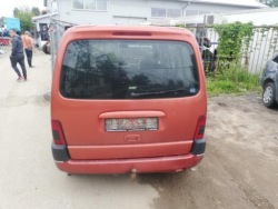 peugeot PARTNER шланг воды 2005 2.0л
