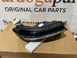 фара правая сторона renault MEGANE E-TECH 260104574R