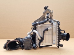 интеркулер ДРОССЕЛЬНАЯ ЗАСЛОНКА труба шланг MERCEDES 0M654 654820 654.820