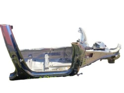 четверть лонжерон порог без навесного правая volvo XC60 2019 2020 2021 2022 2023