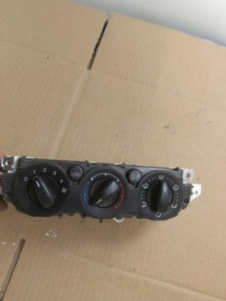 панель кондиционера 7M5T-19980-AA FORD Focus MK2