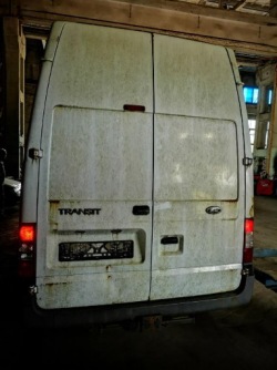 FORD TRANSIT шланг интеркулера 2011 2.2л