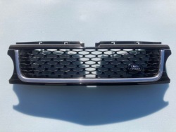 Range Rover Sport L320 решетка радиатора AH3M-8138