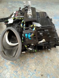 peugeot 208 II радиатор отопителя