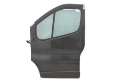 дверь левая renault TRAFIC II VIVARO