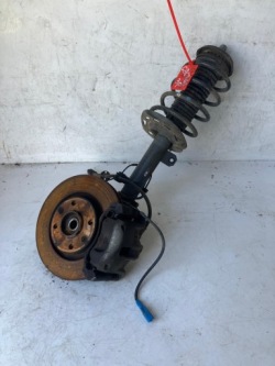 стойка правая CITROEN C4 CACTUS 1.2 P55