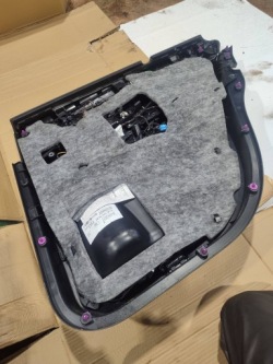 дверные карты задних mercedes-benz GLE W167 a1677371901